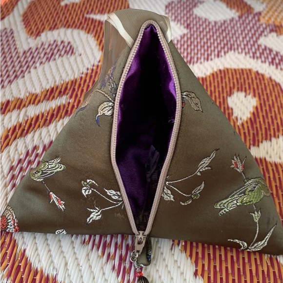 Embroidered evening bag. Custom made - Picture 2 of 2